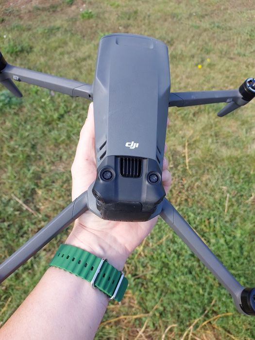 дрон, квадрокоптер - DJI Mavic 3 (без налета)