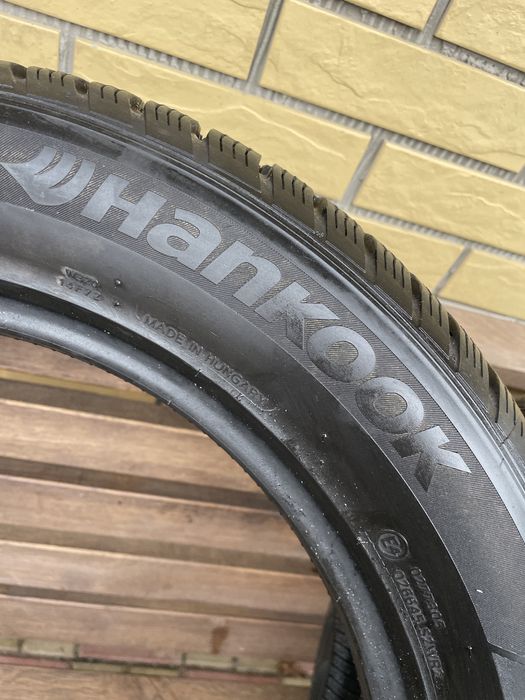 Шини Резина 225.55 R17 Hankook Зима