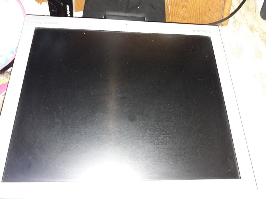 Монитор Samsung 17