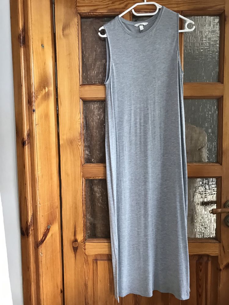 Szara sukienka H&M r. M