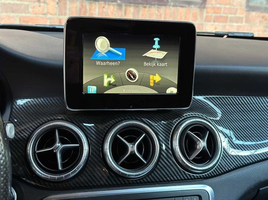 MERCEDES CLA 180 Prestige AMG gasolina 122cvs