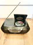 ZS-RS09CP Odtwarzacz mp3 / CD typu boombox z portem USB