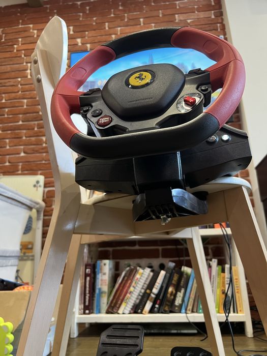 Руль Thrustmaster Ferrari 458 XBOX