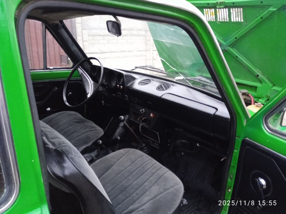 Продам автомобіль нива