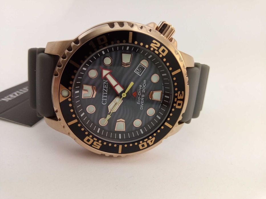 Японские мужские 200м дайверские часы Citizen Eco-Drive BN0163-00H
