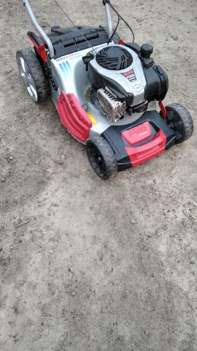Kosiarka spalinowa z koszem