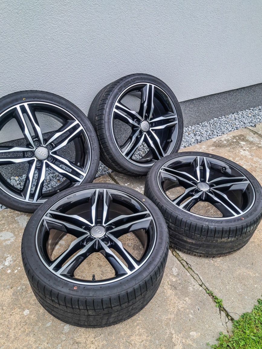 Felgi koła Audi  5x112 19 cali et45 z oponami letnimi