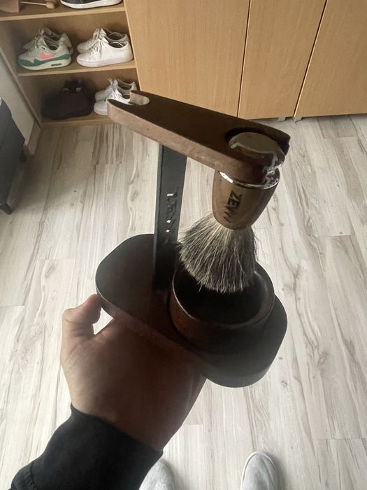 Stanowisko do golenia stojak + pedzel + miska
