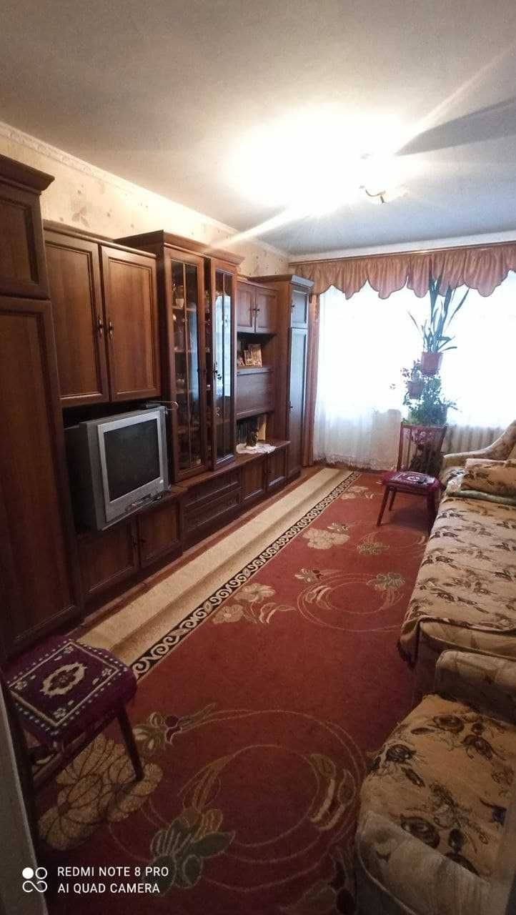 3 кімнатна квартира на Дубово в спокійному районі
