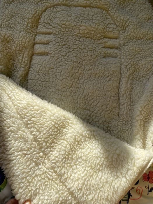 Зимовий конверт на овчині в коляску/санки