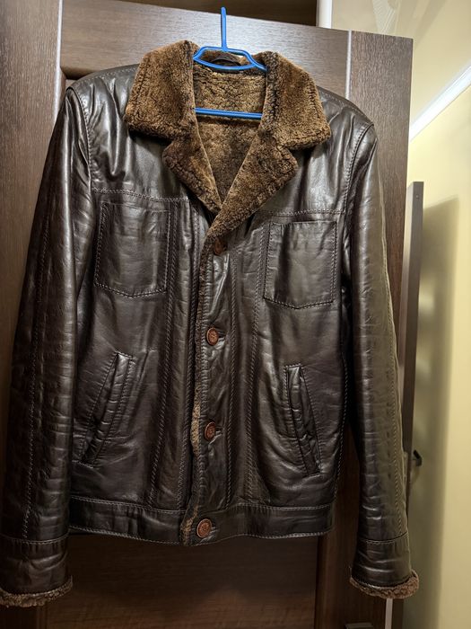 Продам куртку коженую Б\У