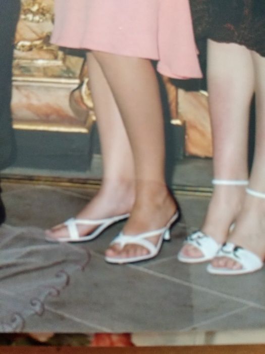 Sandálias brancas nº 38