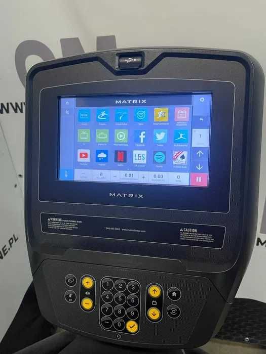 Rower pionowy Matrix U7XE ANDROID upright bike gwarancja