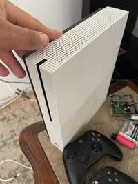 Xbox one s com jogos e 2 comandos