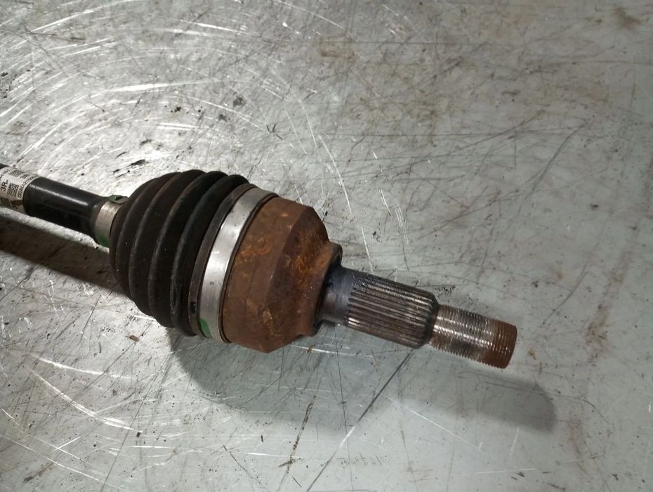 Transmissão trás direita TESLA Model 3 (5YJ3)