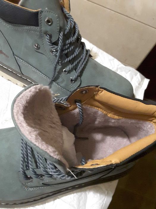 Мужские зимние ботинки 44-45 размера, цвета "хаки"