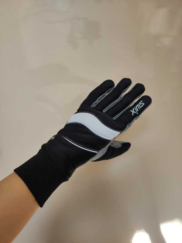 rękawiczki damskie swix rozmiar L wykończone skórą