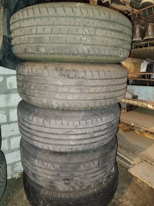 Титани Літні шини на 15