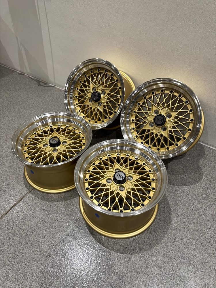 Felgi SSR Formula Mesh rep 15" 4x100 8.25j Mx5 Miata E30 work watanabe