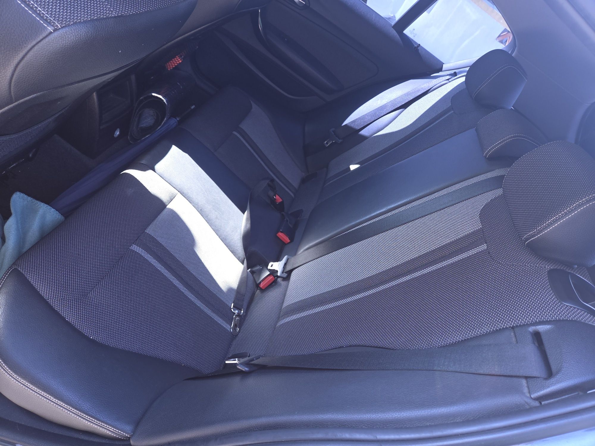 Vendo bmw 116d de 2015 efficientdynamic line sport