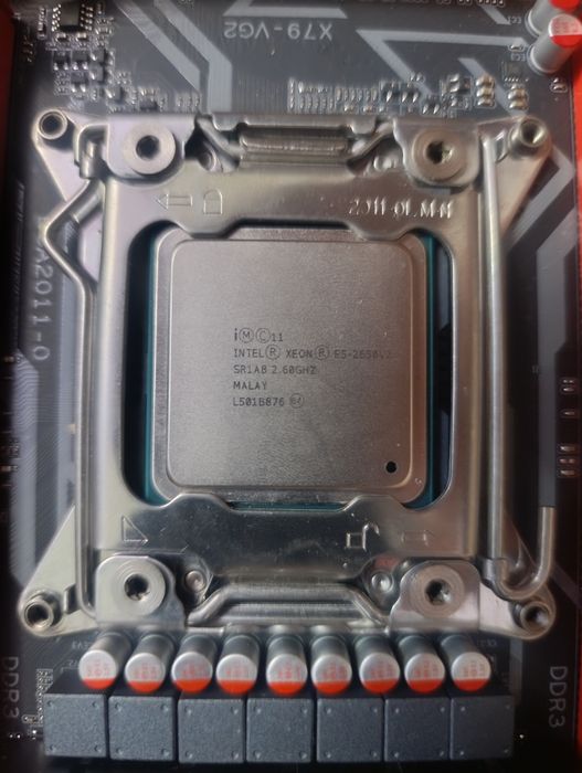 Ціна за 2 з процесорами Продаю робочі материнські плати X79-VG2 та Mac