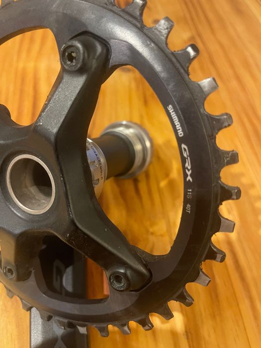Crank gravel Shimano GRX
