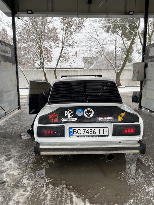 В продажі Ваз 2105