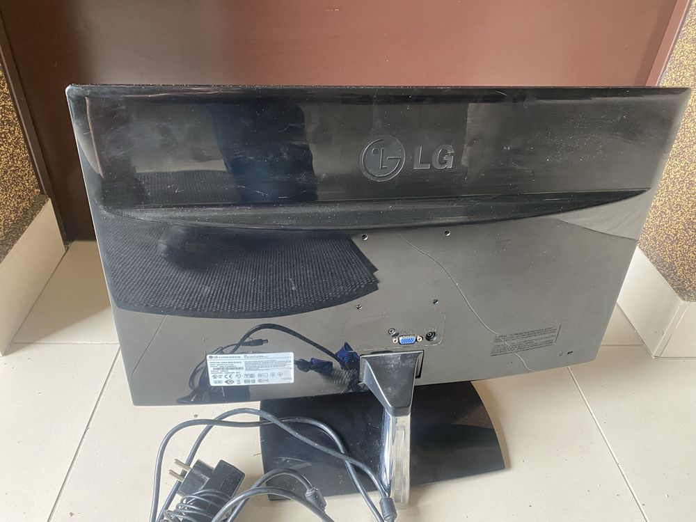 Monitor LG Flatron