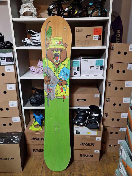 Deska snowboardowa DC Mega 156 cm snowboard