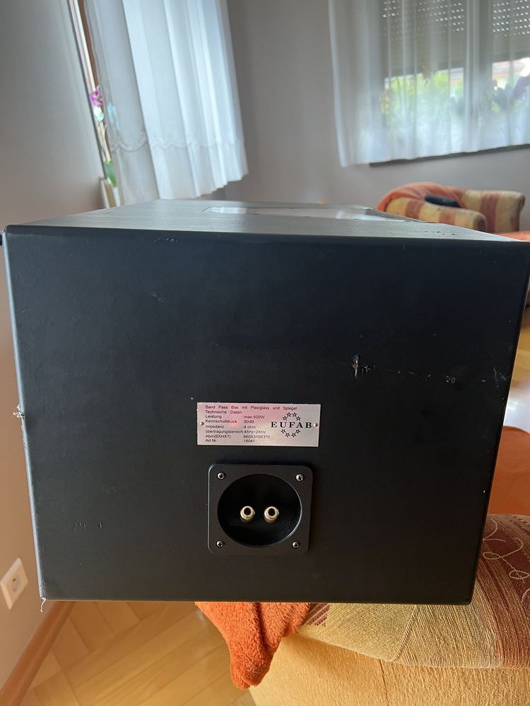 Subwofer band pass box