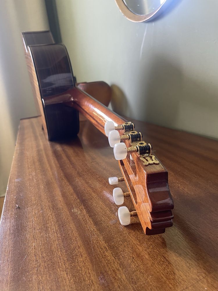 Hiszpańska Gitara Klasyczna Admira model VIRTUOSO