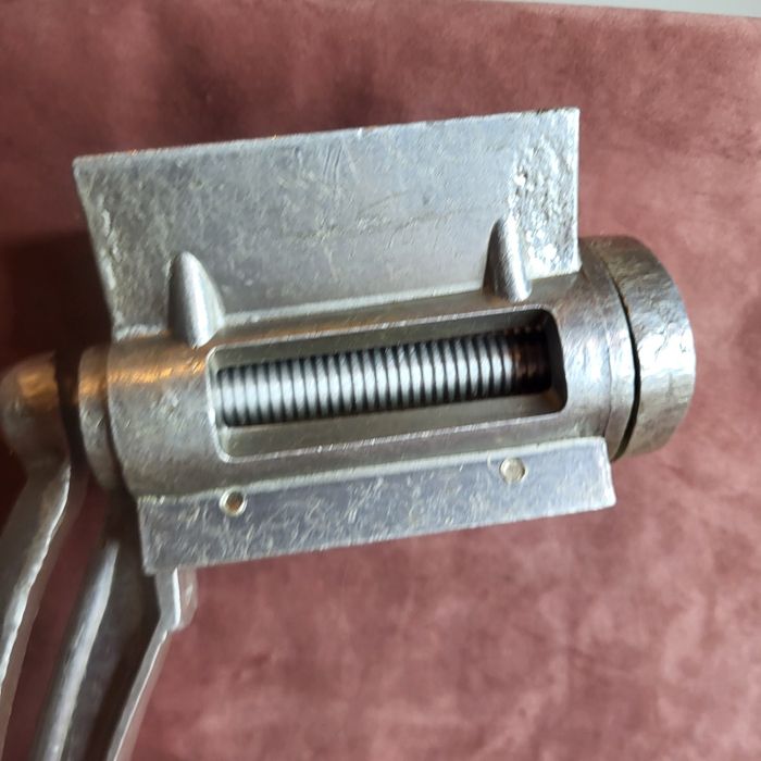 Stara maszynka do makaronu ¹⁸⁰