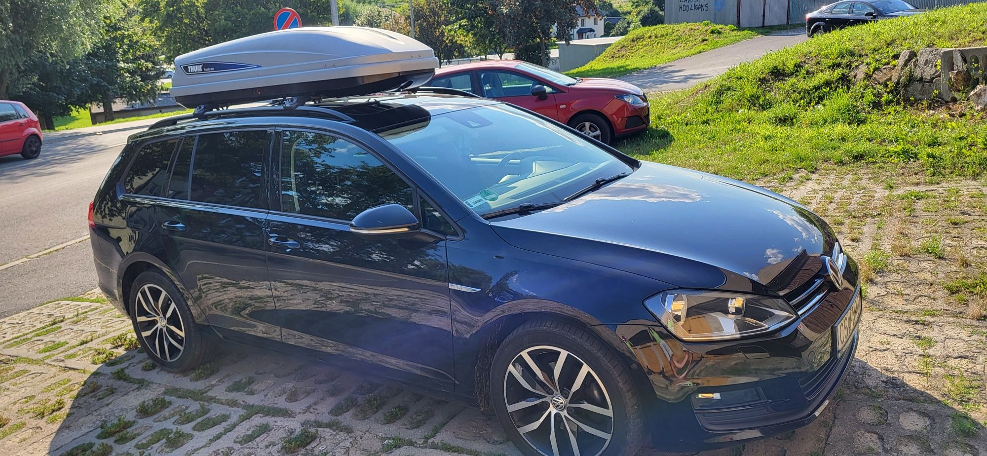 Box dachowy Thule Pacific 600 i 200. Dodatkowe miejsce narty,wakacje.