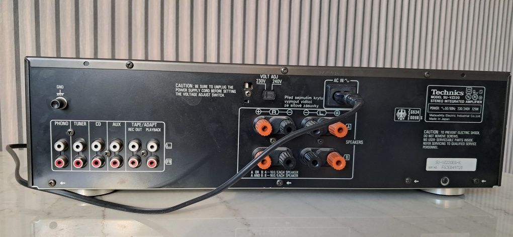 Wzmacniacz stereo technics sv-vz220