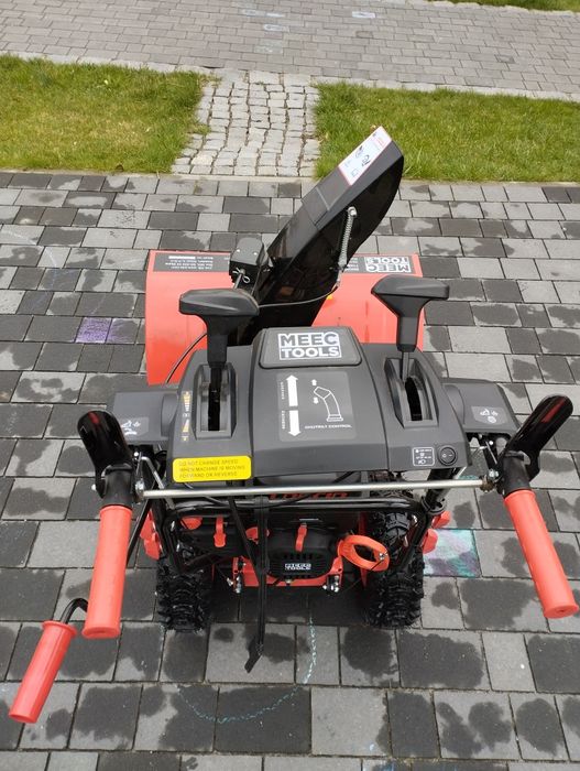 Odśnieżarka MeecTools 71 cm