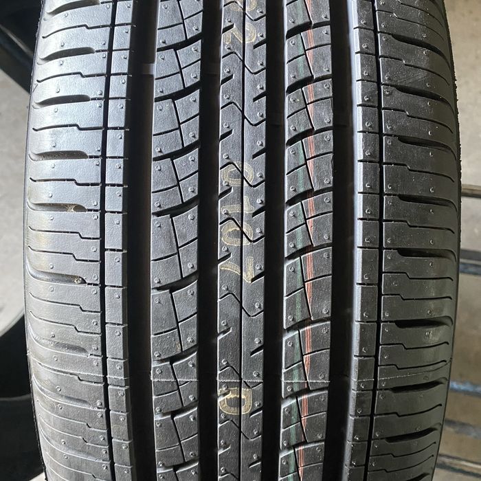 Шини нові 225/55/19 - 2шт Kumho Solus KH16