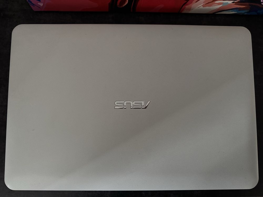 Ноутбук Asus i7 5500u 12gb озу 240gb ssd
