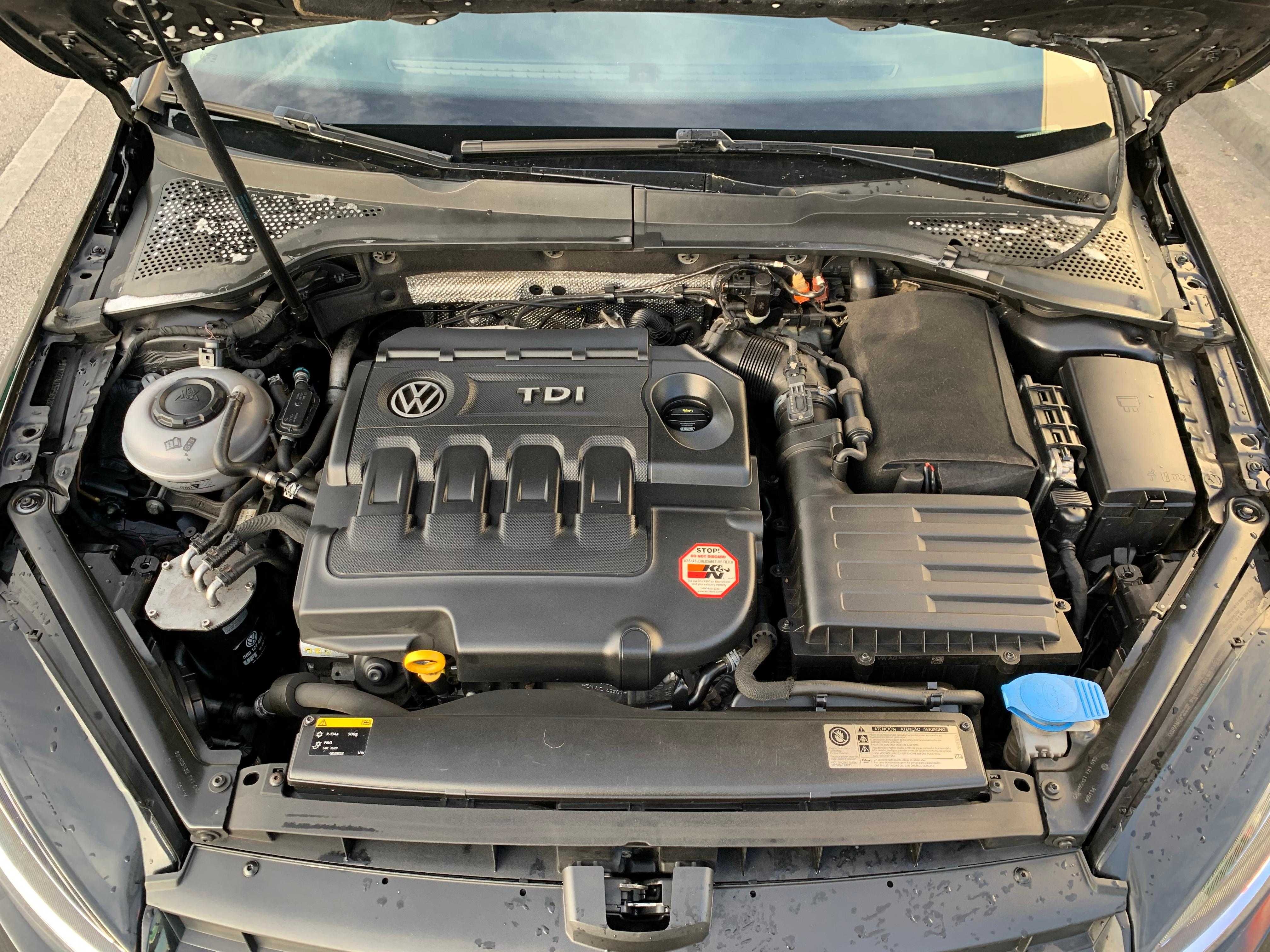 Volkswagen Golf 7 VARIANT 1.6TDI "DSG"