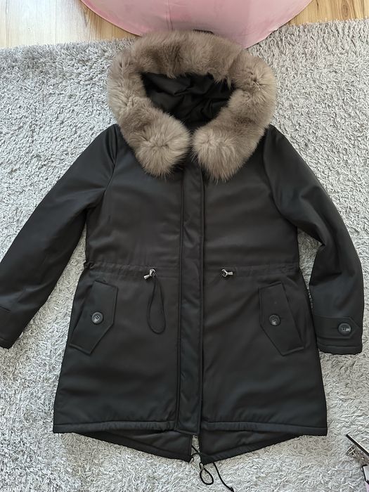 Парка зимова з хутром песця