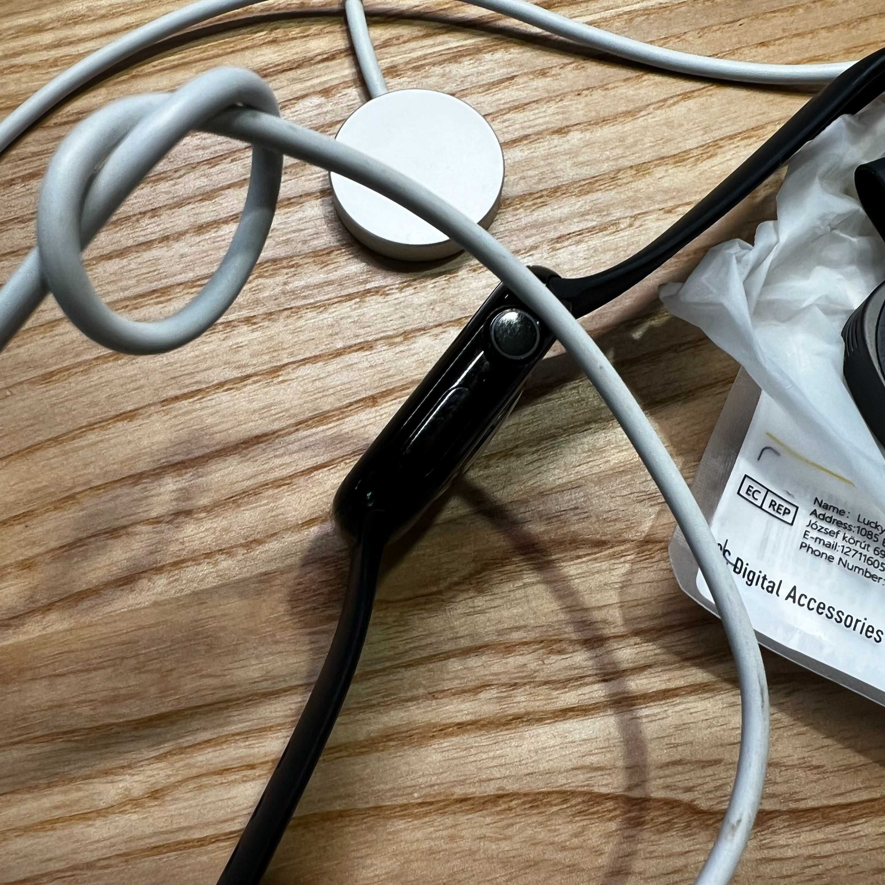 Смарт-годинник Apple Watch series 10 42mm АКБ 100%, GPS, 64GB