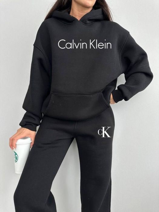 Жіночий теплий костюм СК