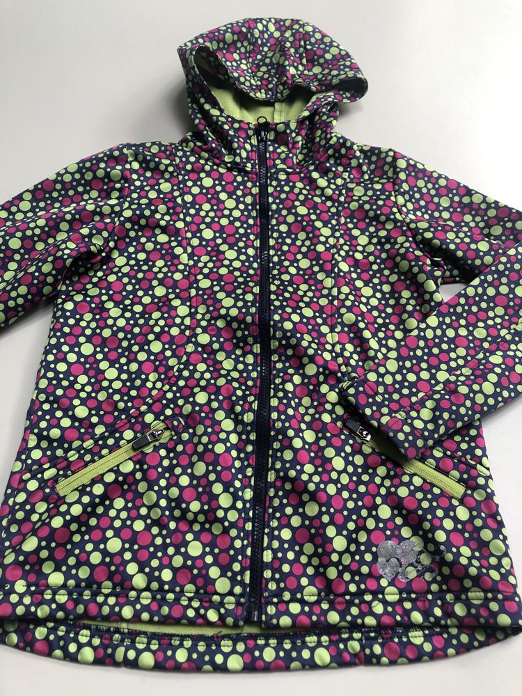 Kurtka Softshell  z kapturem i z polarkiem w środku 134