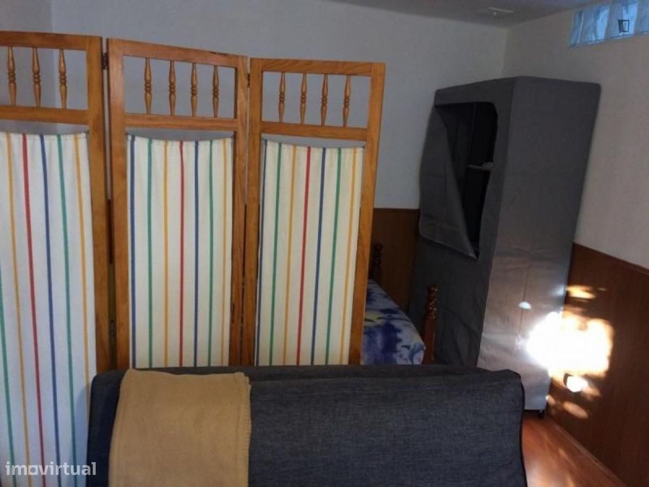 Estúdio - localizado em Estoril Lisbon