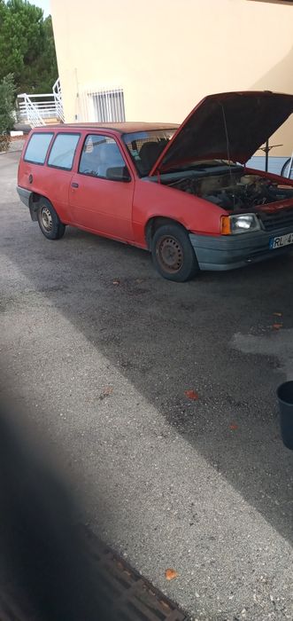 Opel Kadett-E Delvan a venda