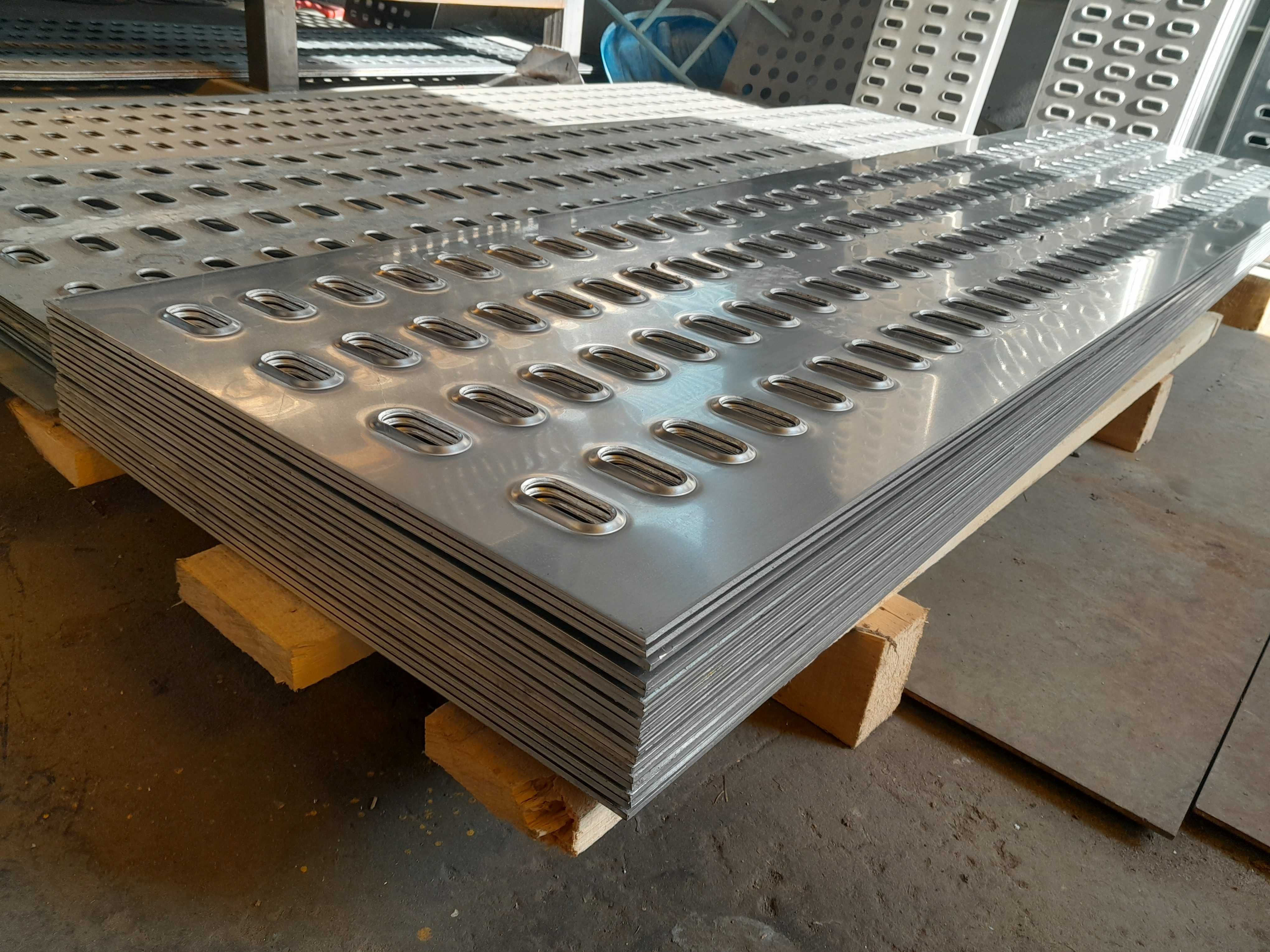 Blacha Lohr Stalowa Ocynk 500mm 4 Otwory gróbośc 4mm Producent