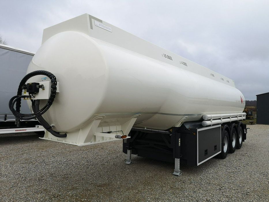 Stokota Cysterna Paliwowa Układ Wydawczy Sening Pełna Opcja Jak Nowa!  Jeden Właściciel! Wszystkie Badania Aktualne! Stan Idealny JAK NOWA!