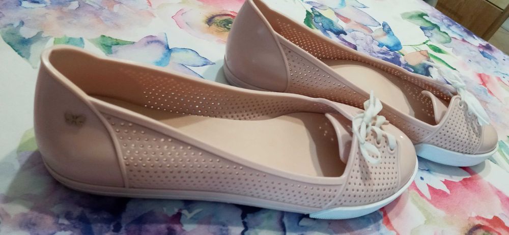 Buty Zoxy 40 blady róż