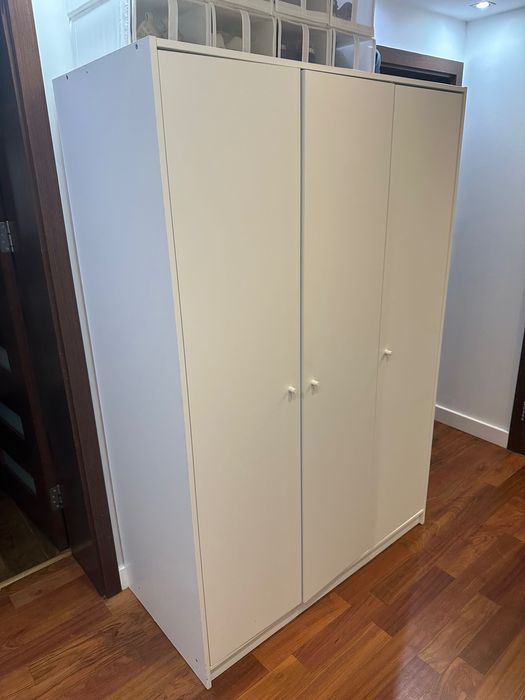 Szafa biała Ikea