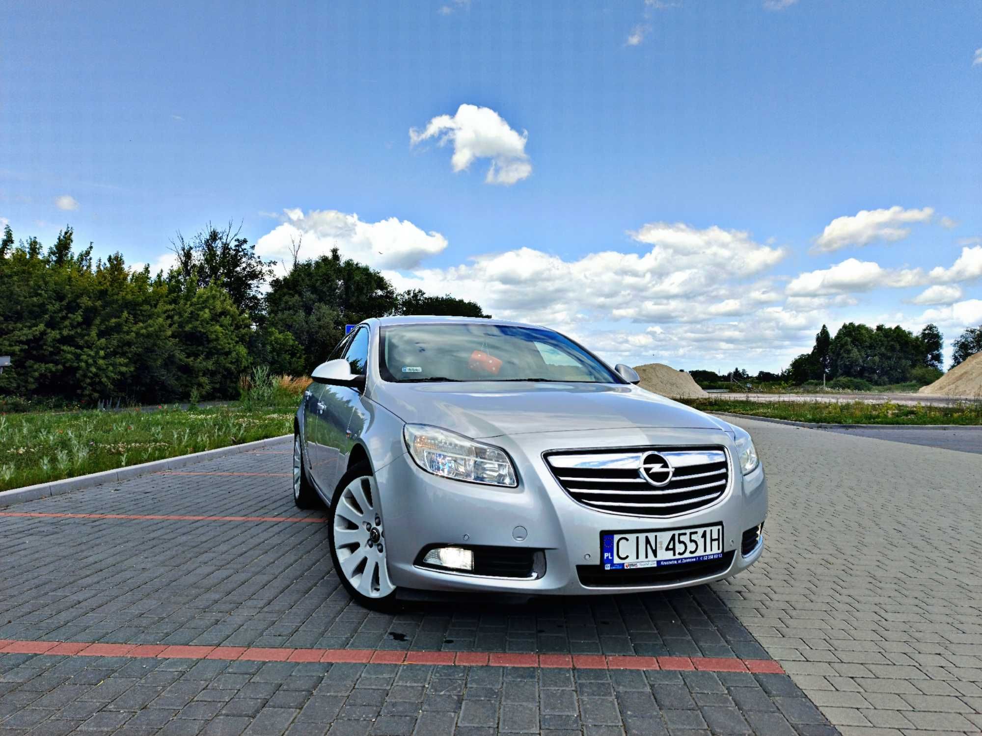 *ŚLICZNA INSIGNIA 2.0 CDTI* BOGATA WERSJA Alu 19 Navi Mroźna Klima !!!