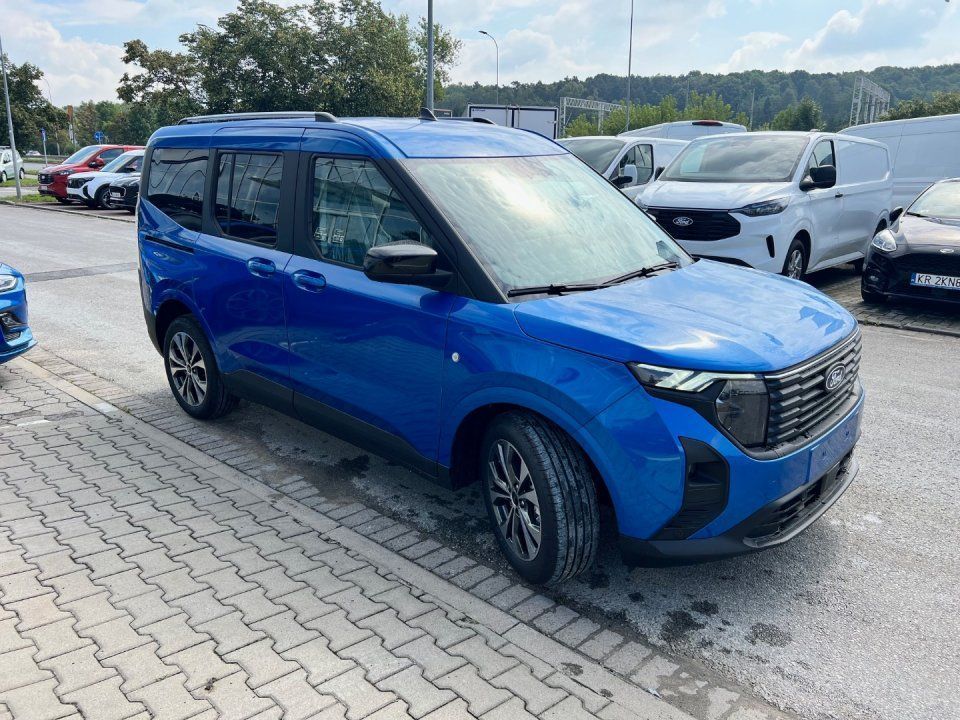 Ford Tourneo Courier Titanium, 2024r. 125KM A7 dostępny od ręki !